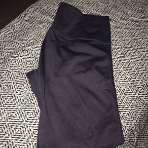 Purple leggings size medium. Forever21 brand.